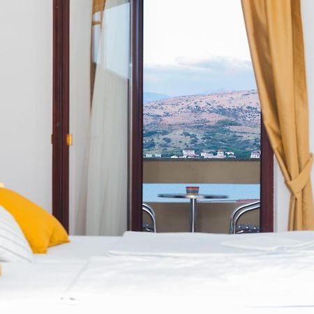 باغ Mb Pag Bed&Breakfast المظهر الخارجي الصورة